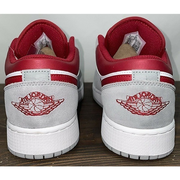 Nike Air Jordan 1 Low SE GS Light Smoke Grey Gym Red